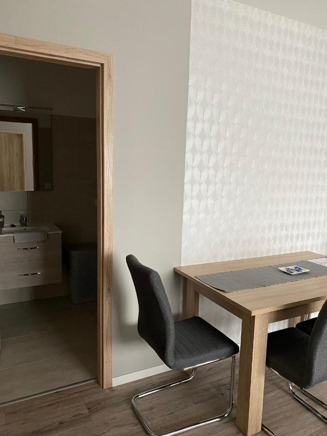 Paskom Apartmanhaz Nyergesujfalu Bagian luar foto