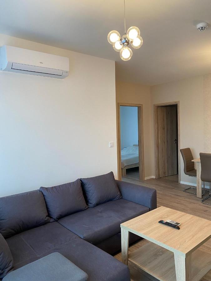Paskom Apartmanhaz Nyergesujfalu Bagian luar foto
