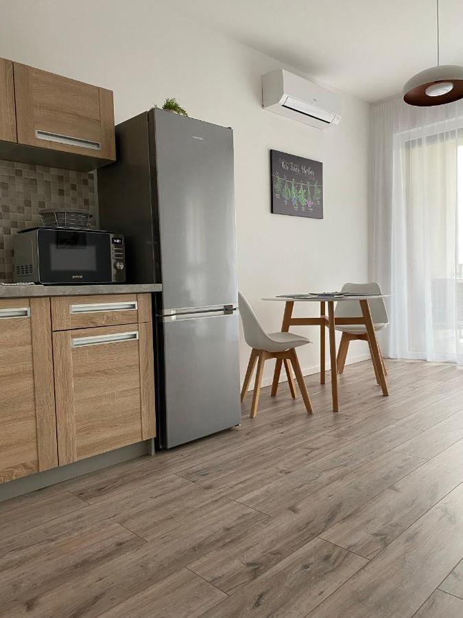 Paskom Apartmanhaz Nyergesujfalu Bagian luar foto