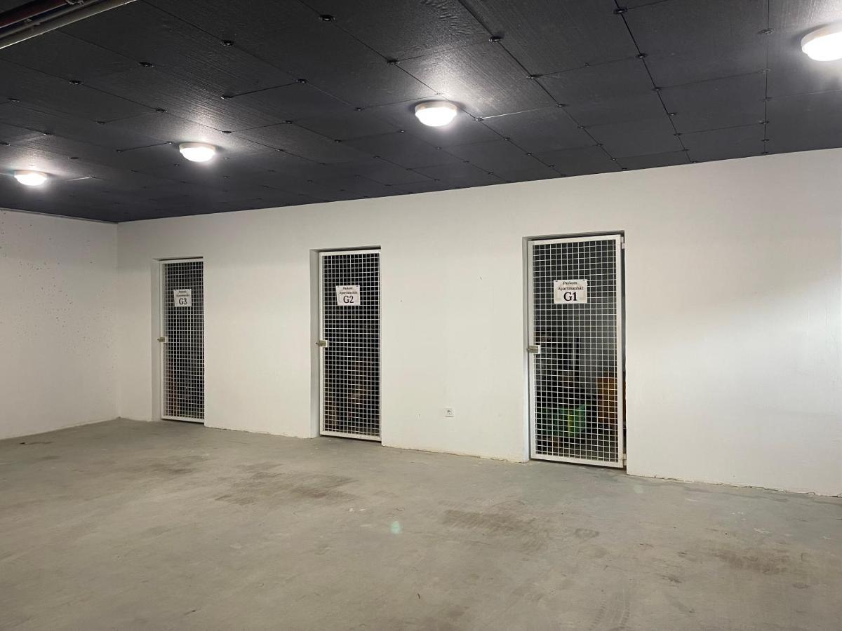 Paskom Apartmanhaz Nyergesujfalu Bagian luar foto
