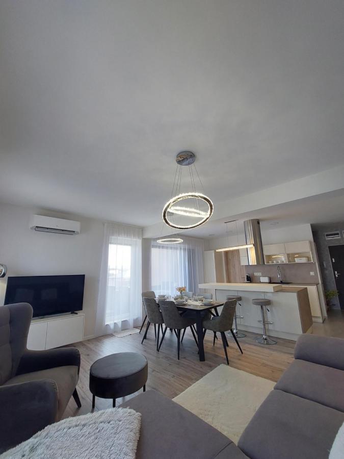 Paskom Apartmanhaz Nyergesujfalu Bagian luar foto
