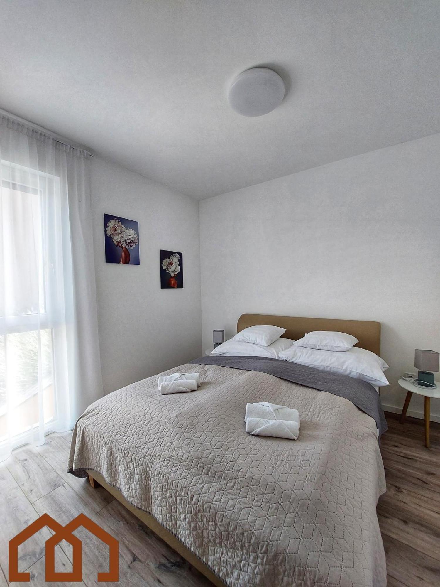 Paskom Apartmanhaz Nyergesujfalu Bagian luar foto